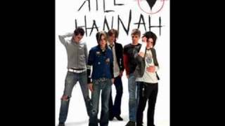 Kill Hannah - She's looking at the stars