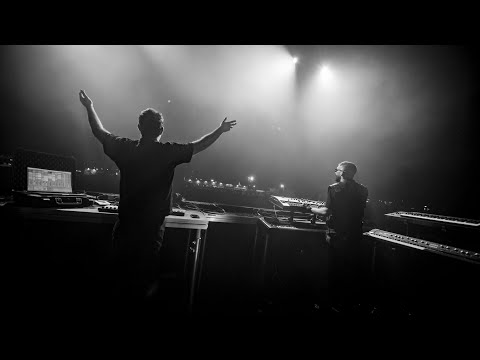 NTO 🔗 Sofiane Pamart - Bagarre (Dour Festival Liveshow)