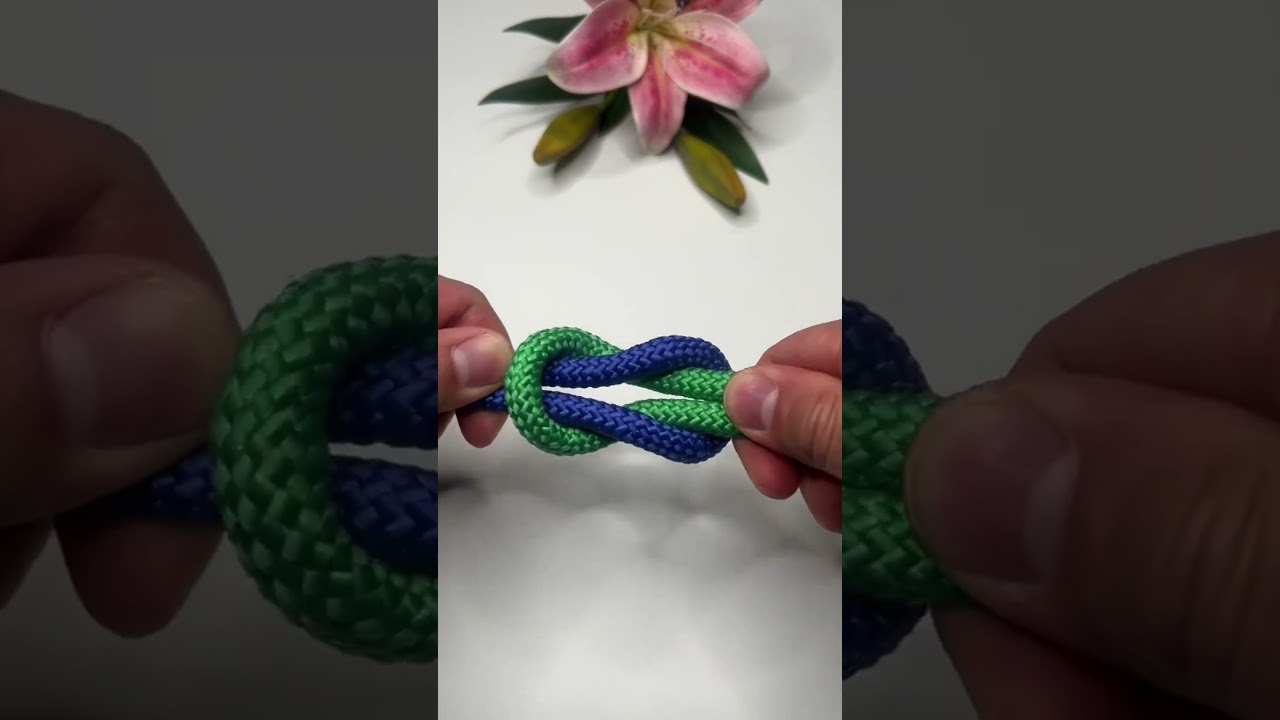 Mastering the Reef Knot: The Art of Tying the Perfect Square Knot in Seconds!