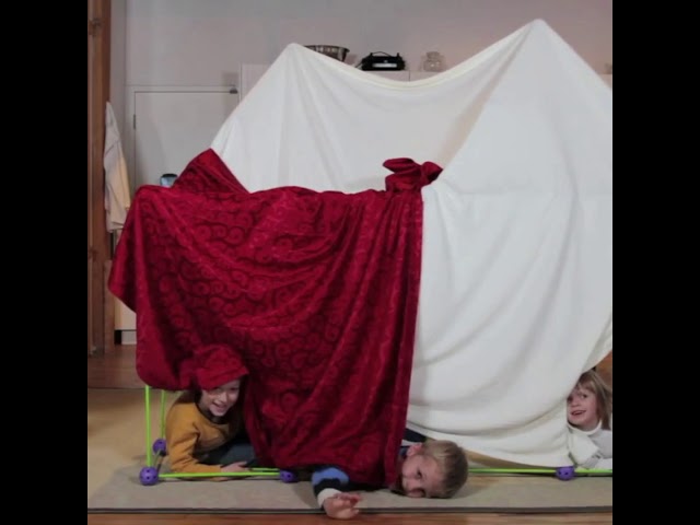 Vídeo relacionado con 140pcs Kit De Construcción para Niños 140 Piezas Que Brillan En La Oscuridad Air Forts Constructor De Regalo Juguetes para De 4 5 6 7 8 9+ Años De Edad Niñas DIY Fort Building Túneles Tienda De