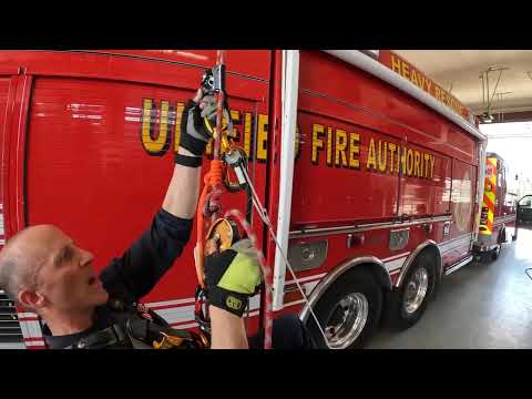 Passing Knots When Rappelling (5 Different Ways)