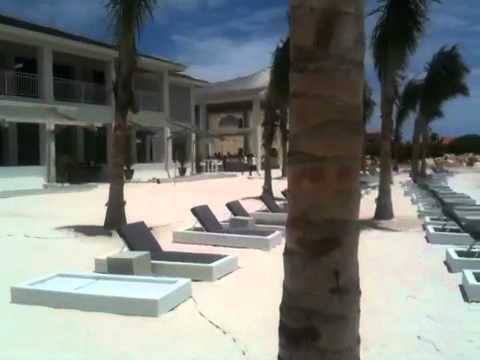 Papagayo Beachclub, Enjoy the New Caribbean Lifestyle