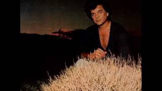 Conway Twitty - Smoke From A Distant Fire