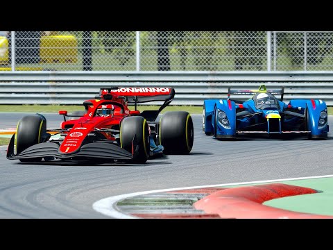Ferrari F1 2022 vs Red Bull X2010 at Monza GP