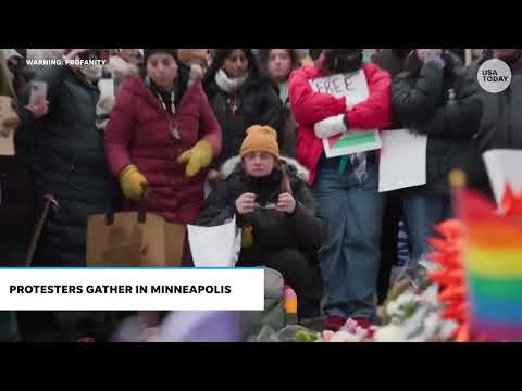 Livestream captures Minneapolis protesters pausing at Renee Nicole Good memorial after ICE shooting