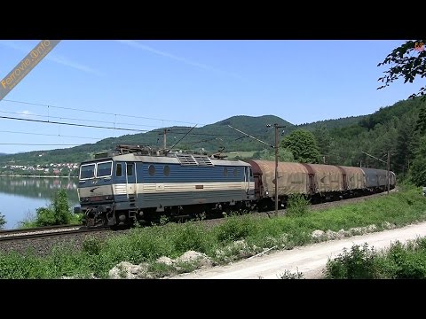 Treni merci elettrici e Diesel a Nosice - Electric and Diesel freight trains in Nosice