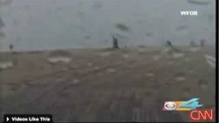 Kite Flying Accident-75 MPH Winds in Florida Hurricane 2008