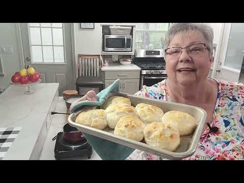 Sausage Gravy & Biscuits, The Best of the South you will have ever tasted
