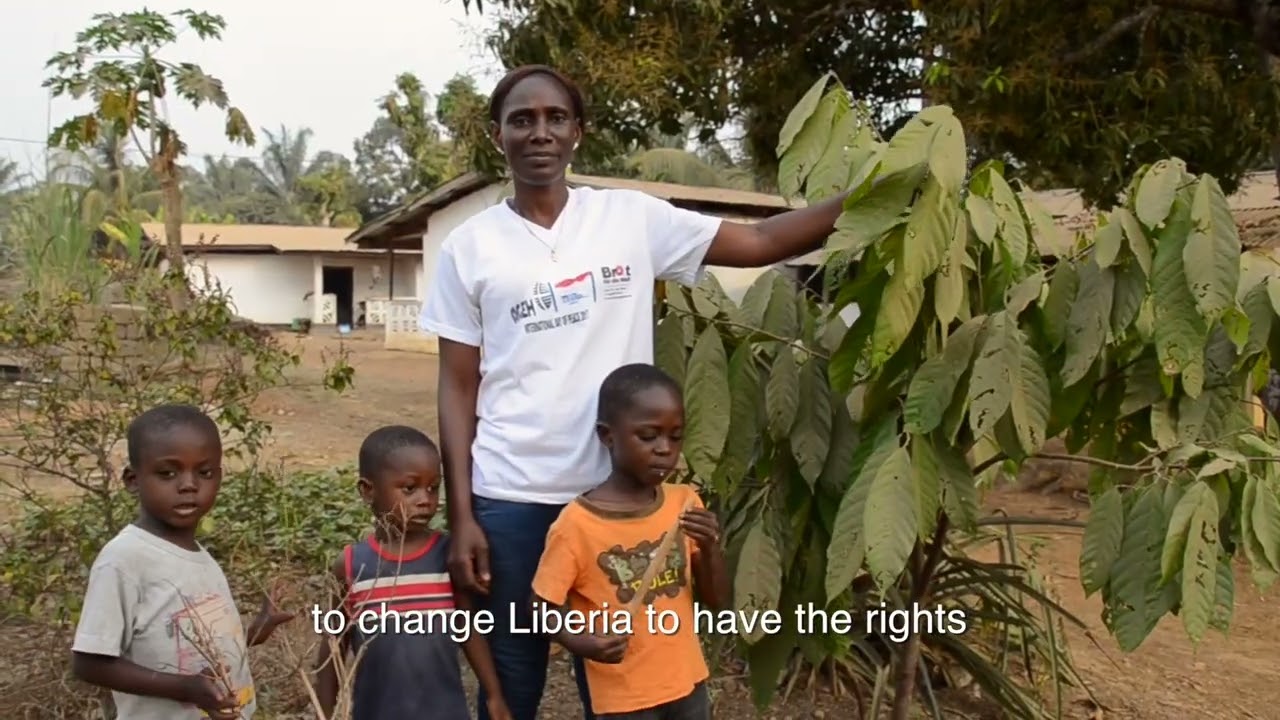 Talking Books - Spreading the Word about Land Rights in Liberia