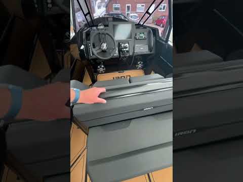 The Iron Boats 827 is one of the most entertaining boats you will ever drive.