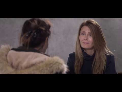 Welcome to Iceland– Looking refugees in the eyes