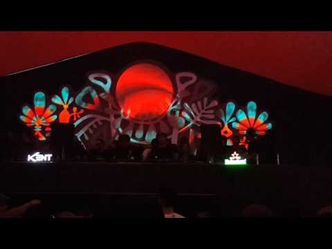 tINI B2B Bill Patrick @ Sunwaves 21 - Romania 2017 - [2]