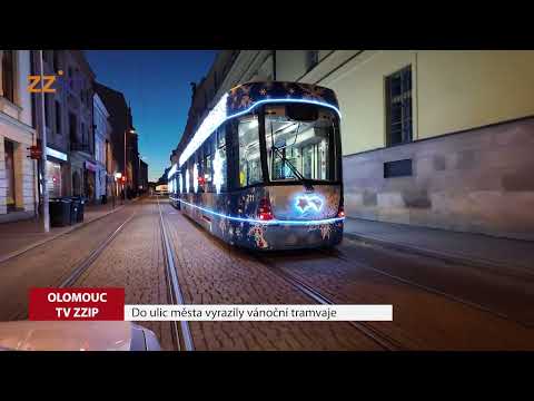 Vánoční tramvaje v ulicích města
