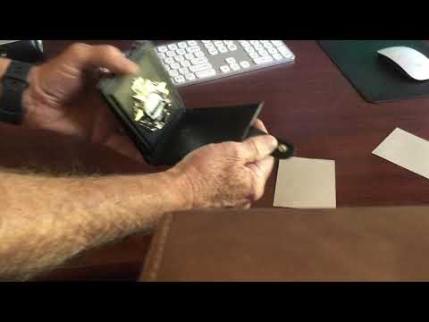 Victoria Badge Undercover Wallet