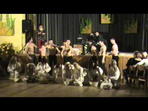 Viss skaistums nāk no sievietes (TDK Banga)