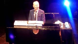 Joe Jackson live Paris , la cigale "the invisible man"