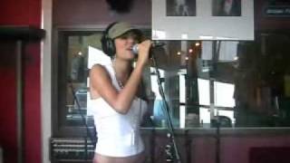 Elize - Into Your System (3FM, Giel, 29 juni 2006)