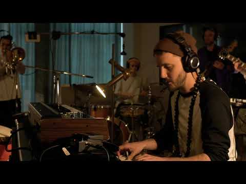 Àbáse plays 'Sabasi' by Cedric IM Brooks & The Light of Saba — Cassette Head Sessions