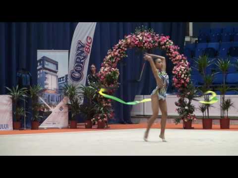 Paris Chin   NZL   Ribbon   Irina Deleanu Cup 2017