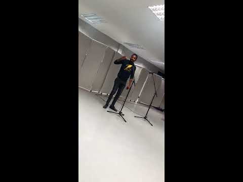 INYENGELEZI YESIHOBE. LIVE AT THETHA MBONGI POETRY SESSION