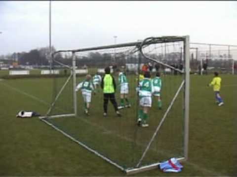 Hooglanderveen E2 - VVZ'49 E2 uitslag 2-1