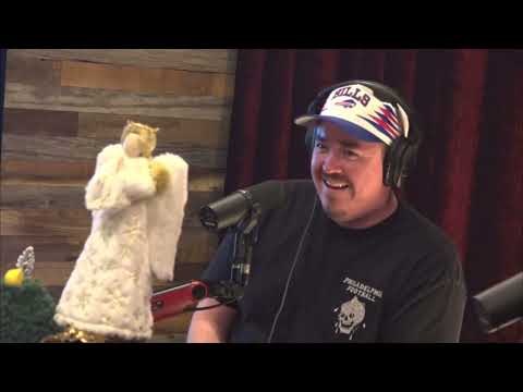 SHANE GILLIS BRINGS UP FUNNY 911 VIDEO WITH JOE ROGAN AND THE BOYS 😂😅