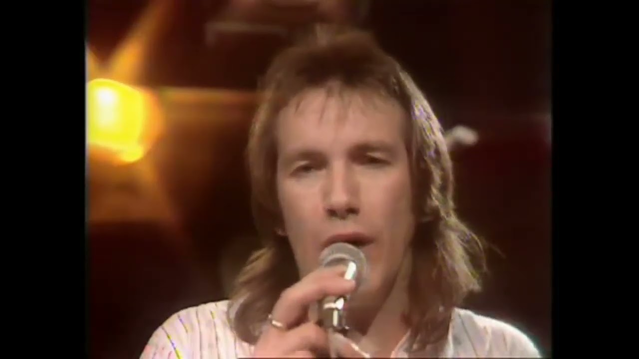 Black Sabbath - War Pigs intro/Juniors Eyes - FOUND FOOTAGE DAVE WALKER VOCALS - Look! Hear! 1978 - YouTube