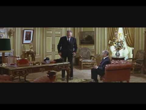 Fantomas gegen Interpol - Gewiss! Bitte hier entlang!