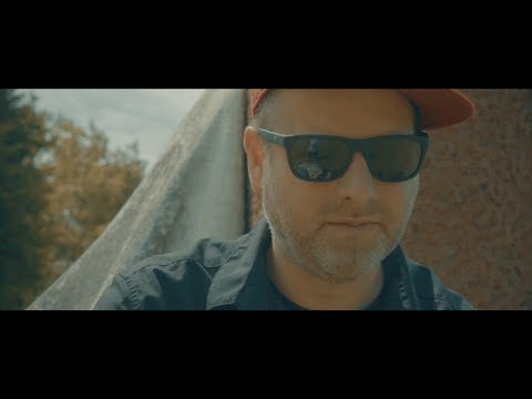 Shape & TReBeats - Usländer feat. Funky Flu, C-Real & Crosby (Official A.M.G. Video)