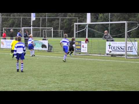 Oliveo F1 - Nootdorp F2 Jeugdvoetbal voor de Beker