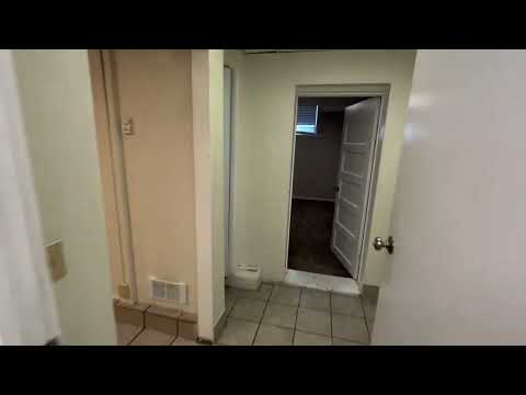 410 Bonneville - Video 2 of 2