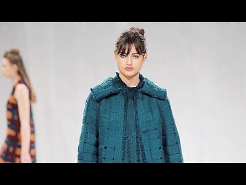 Pe de Chumbo | Fall Winter 2017/2018 Full Fashion Show | Exclusive