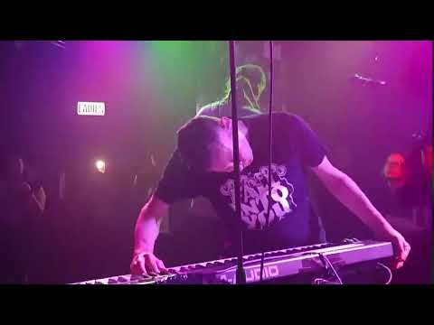 Jesus Jones - Animal Instinct (Live Multicam)