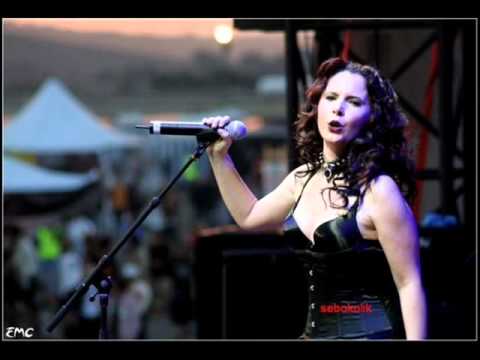 the queen of Turkish rock music (ŞEBNEM FERAH ) SONG = Lonely