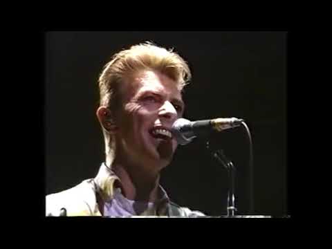 David Bowie / Tin Machine -  NHK Hall - Tokyo - Japan - 6 February 1992 -  Pro shot - Whole Concert