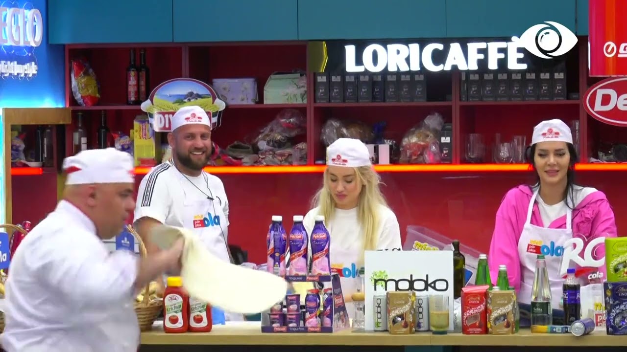 Qetsori dhe picajoli, shfaqje me brumin e përgatitur me miell Ola