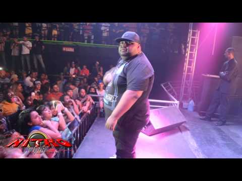 MC ROMANTICO E MC KALZIN SHOW AO VIVO NA MELHOR QUINTA FEIRA DE SÃO PAULO SP 12 12 2013