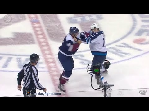 Adam Lowry vs Jarome Iginla