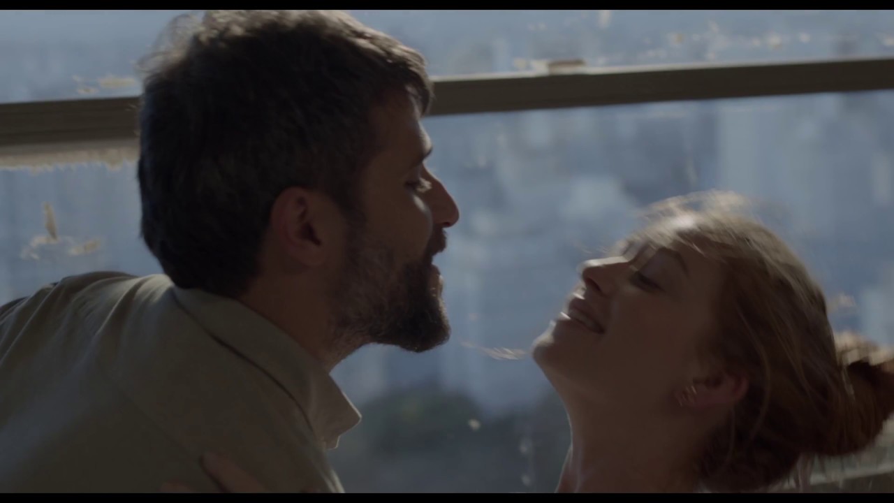 trailer Oficial