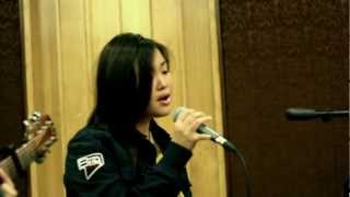 Download lagu Favor (Acoustic Demo 'FAVOR' Live Recording) JPCC Worship/True Worshippers mp3
