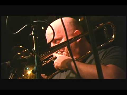 Cheer-Accident ... Blue Cheadle