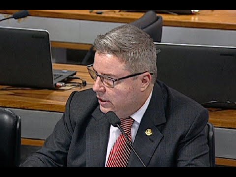 Aprovado projeto que regula contagem de prazos processuais