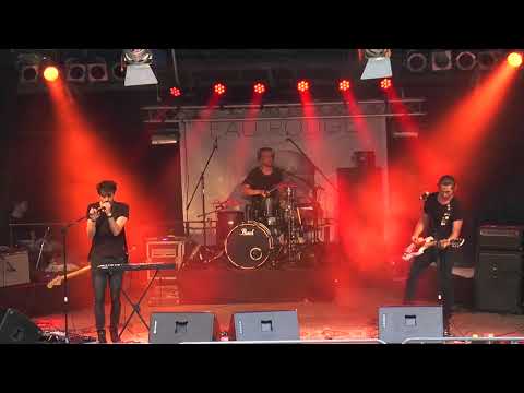 Eau Rouge | Live in Leuben 2015
