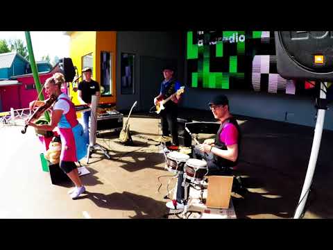 Siina & Taikaradio, Metrolla mummolaan -Livetaltiointi, 26.5.2018, Särkänniemi