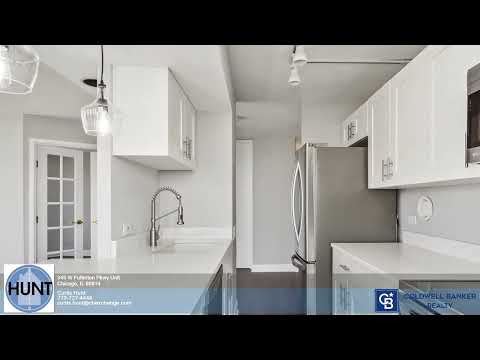 345 W Fullerton Pkwy - Curtis Hunt