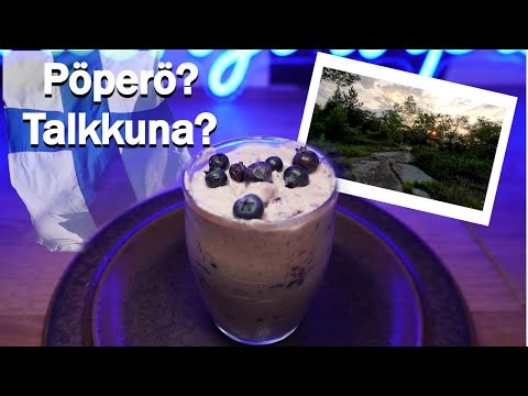 Finnish Blueberry Mush | Mustikkapöperö
