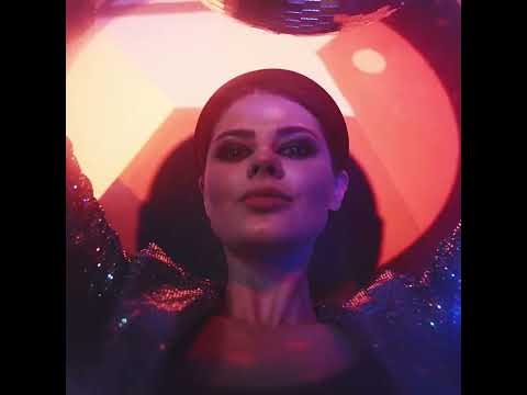 Zoli Vekony x Kozma Orsi / Lefotózhatsz