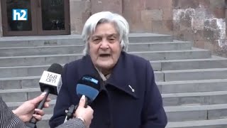Երեխեքին, Արցախը հանձնել ա թուրքին, հիմա էլ ծնողներին ա դատում․ որդեկորույս մայրը Սևակ մեջբերեց