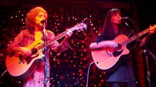 Roches - Hallelujah Chorus.wmv