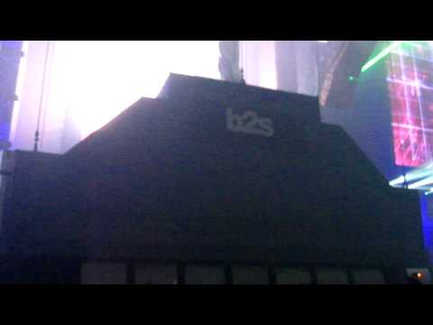 Hardbass 2010 - The Beholder ft Max Enforcer - Be Amazed
